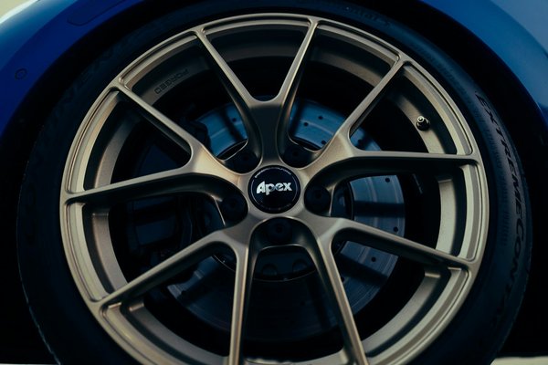 Quels sont les avantages des visières photochromiques pour les casques de moto ?